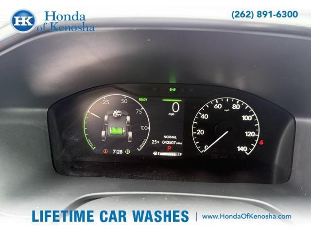 used 2024 Honda CR-V Hybrid car, priced at $33,004
