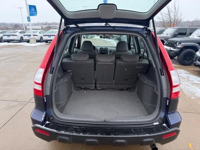 used 2009 Honda CR-V car, priced at $7,000
