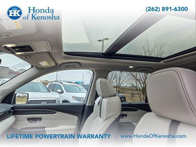 new 2026 Honda Pilot car, priced at $54,488
