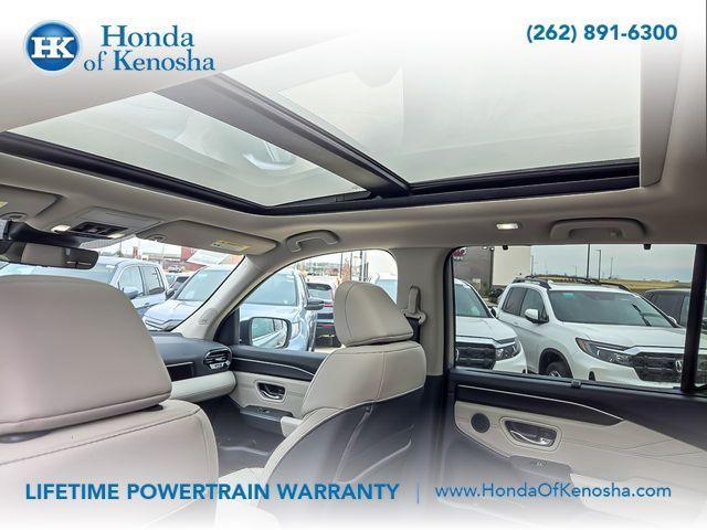 new 2026 Honda Pilot car, priced at $54,488