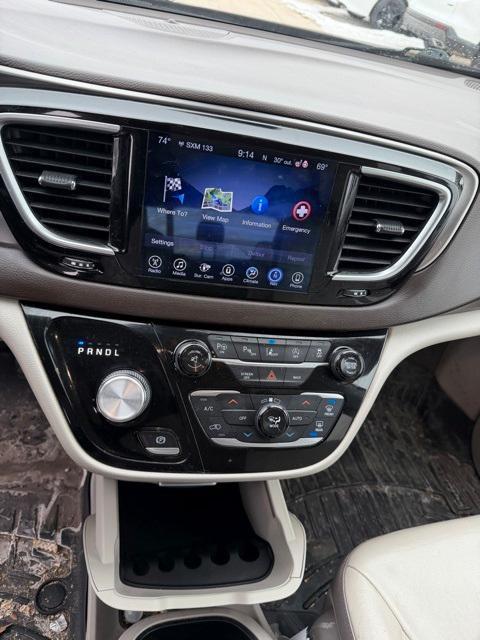 used 2017 Chrysler Pacifica car, priced at $12,991