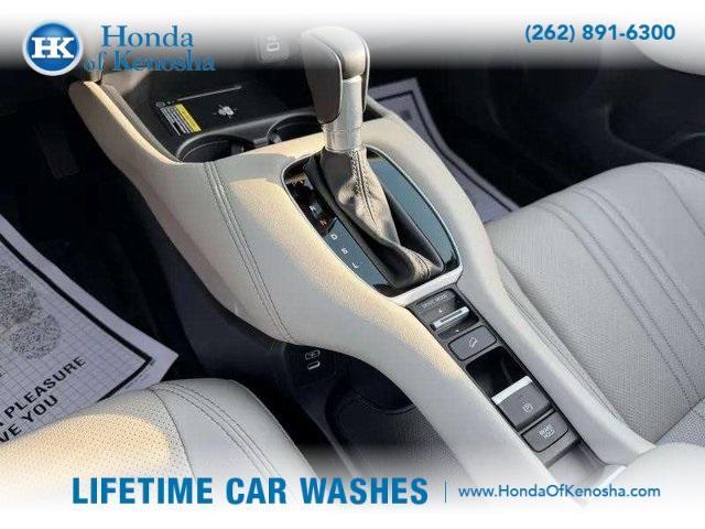 used 2025 Honda HR-V car, priced at $28,420