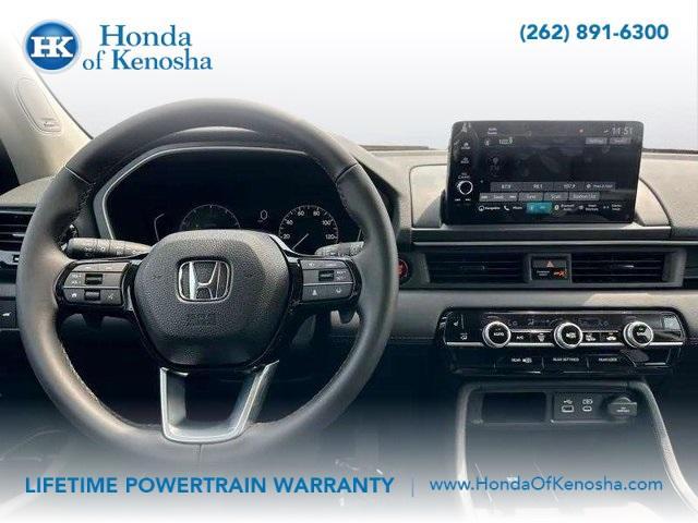 new 2025 Honda Pilot car, priced at $51,550