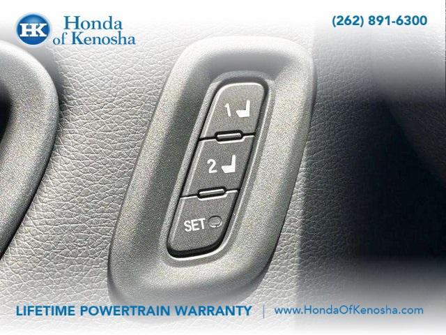 new 2025 Honda Pilot car, priced at $51,550