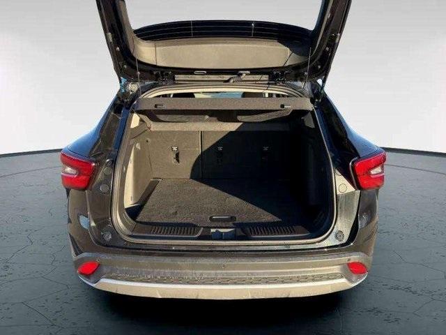 used 2025 Chevrolet Trax car, priced at $20,721