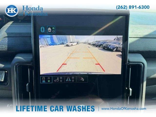 used 2025 GMC Yukon car, priced at $91,068