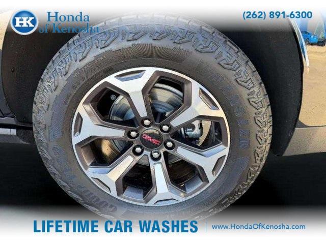 used 2025 GMC Yukon car, priced at $91,068