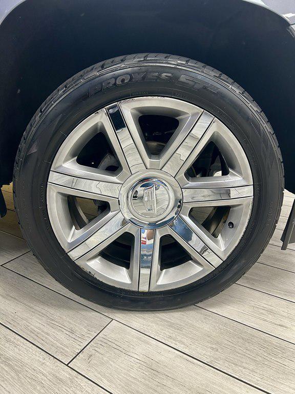used 2019 Cadillac Escalade ESV car, priced at $34,995