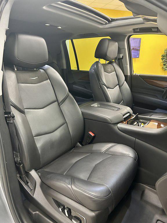 used 2019 Cadillac Escalade ESV car, priced at $34,995