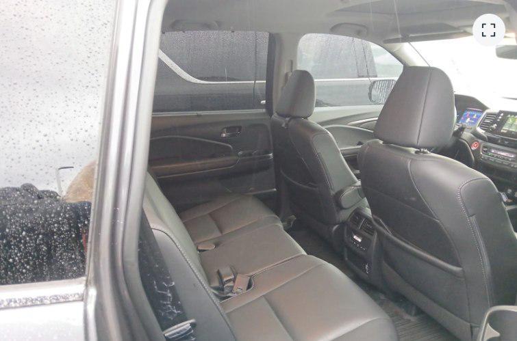 used 2021 Honda Pilot car, priced at $24,995