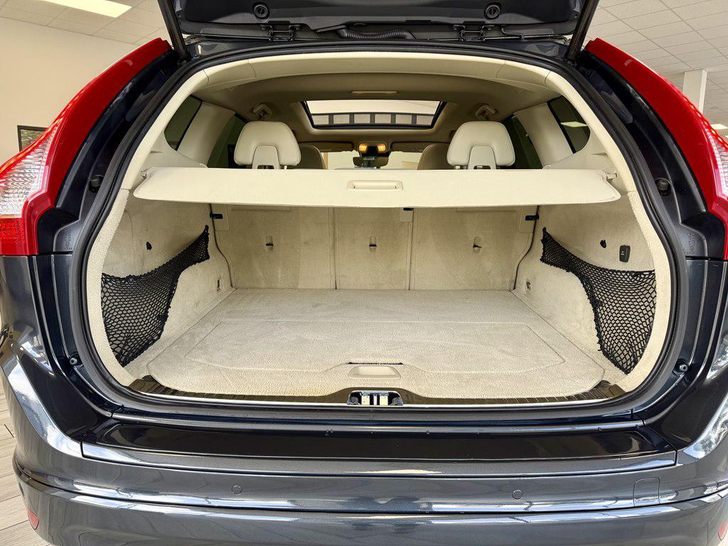 used 2016 Volvo XC60 car, priced at $11,995