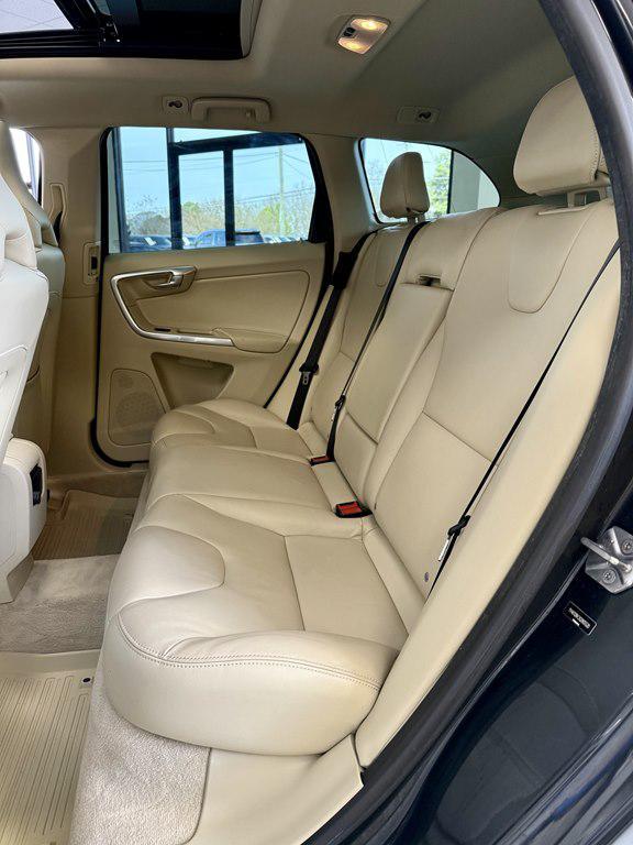 used 2016 Volvo XC60 car, priced at $11,995