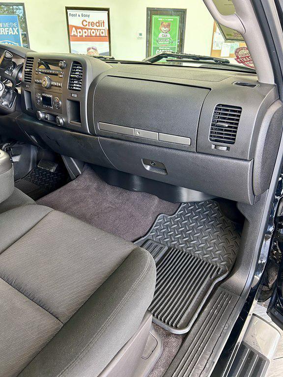 used 2013 Chevrolet Silverado 1500 car, priced at $25,995