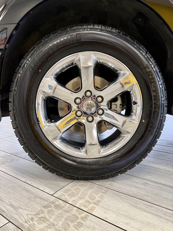 used 2021 Ford F-150 car, priced at $35,995