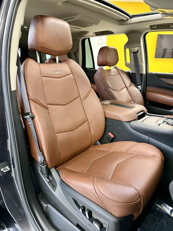 used 2016 Cadillac Escalade car, priced at $26,995