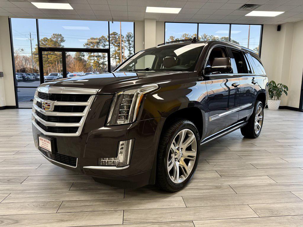 used 2016 Cadillac Escalade car, priced at $26,995