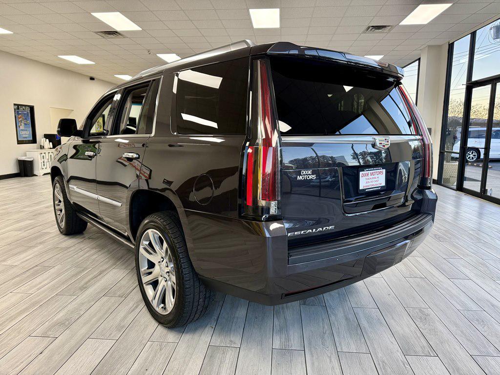 used 2016 Cadillac Escalade car, priced at $26,995
