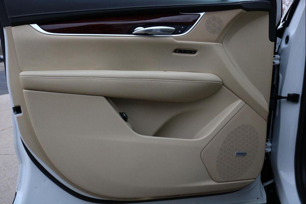 used 2017 Cadillac XT5 car, priced at $20,500