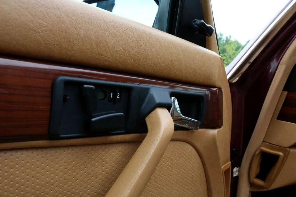 used 1987 Mercedes-Benz S-Class car, priced at $11,495