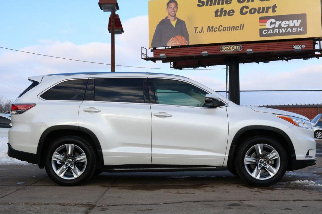 used 2016 Toyota Highlander car, priced at $24,888