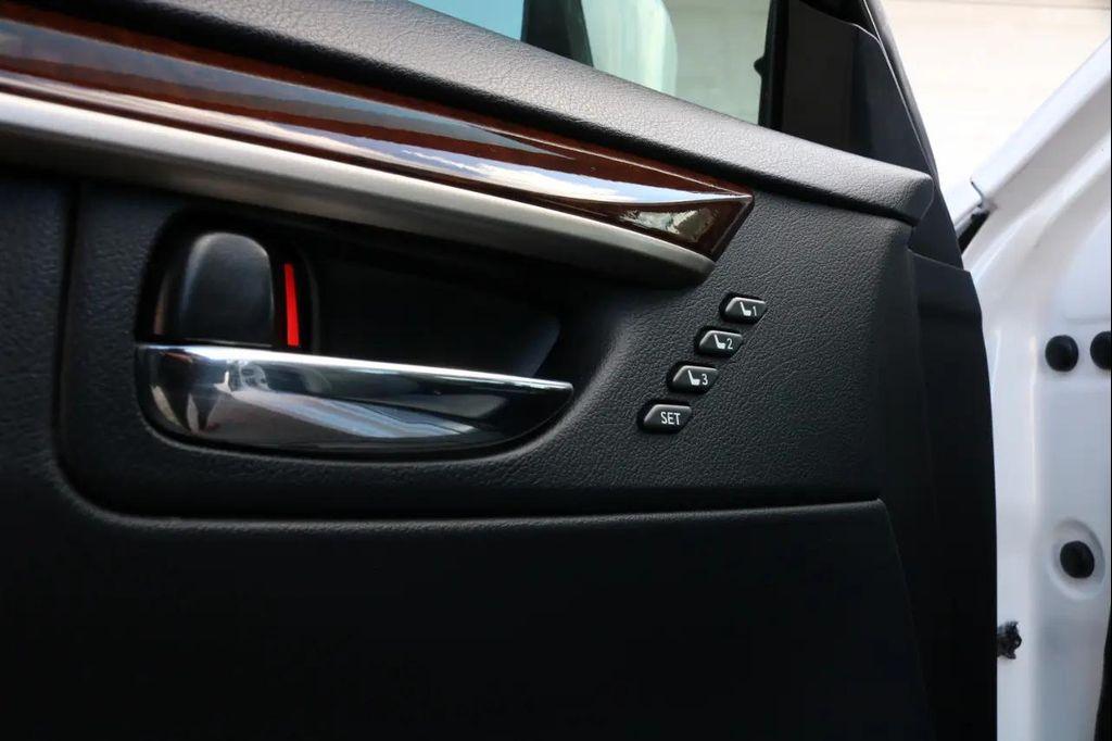 used 2015 Lexus ES 350 car, priced at $21,495