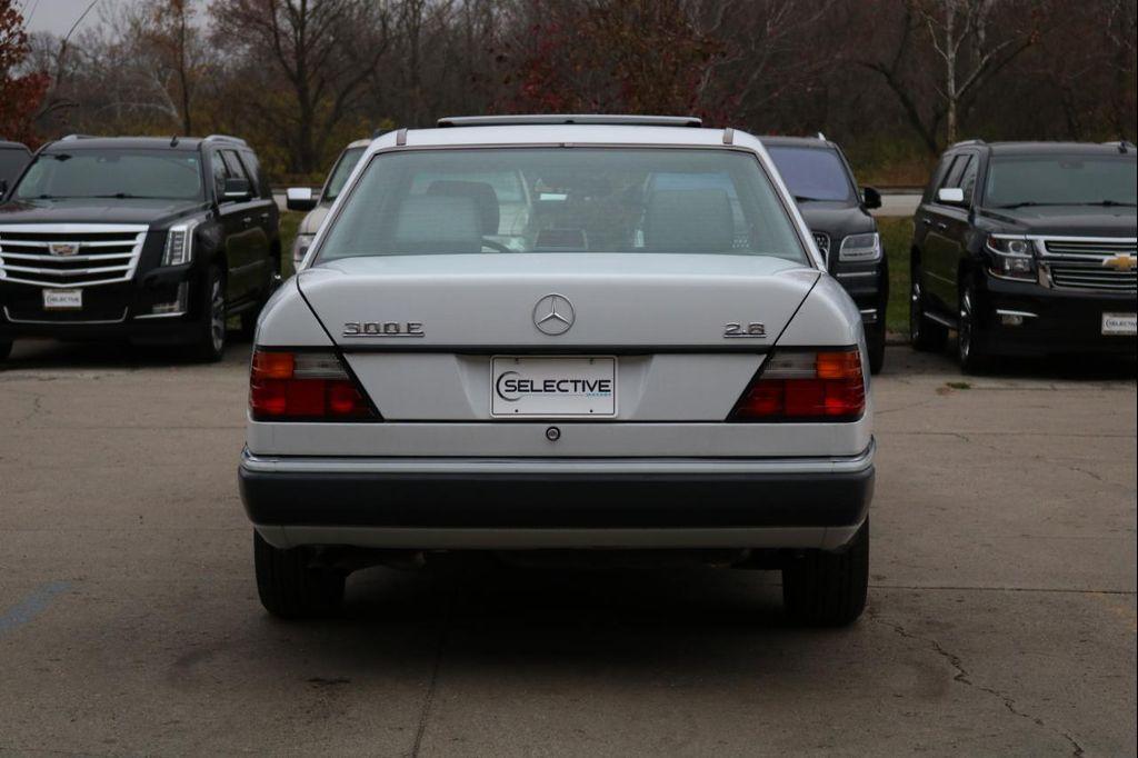 used 1993 Mercedes-Benz E-Class car, priced at $14,500