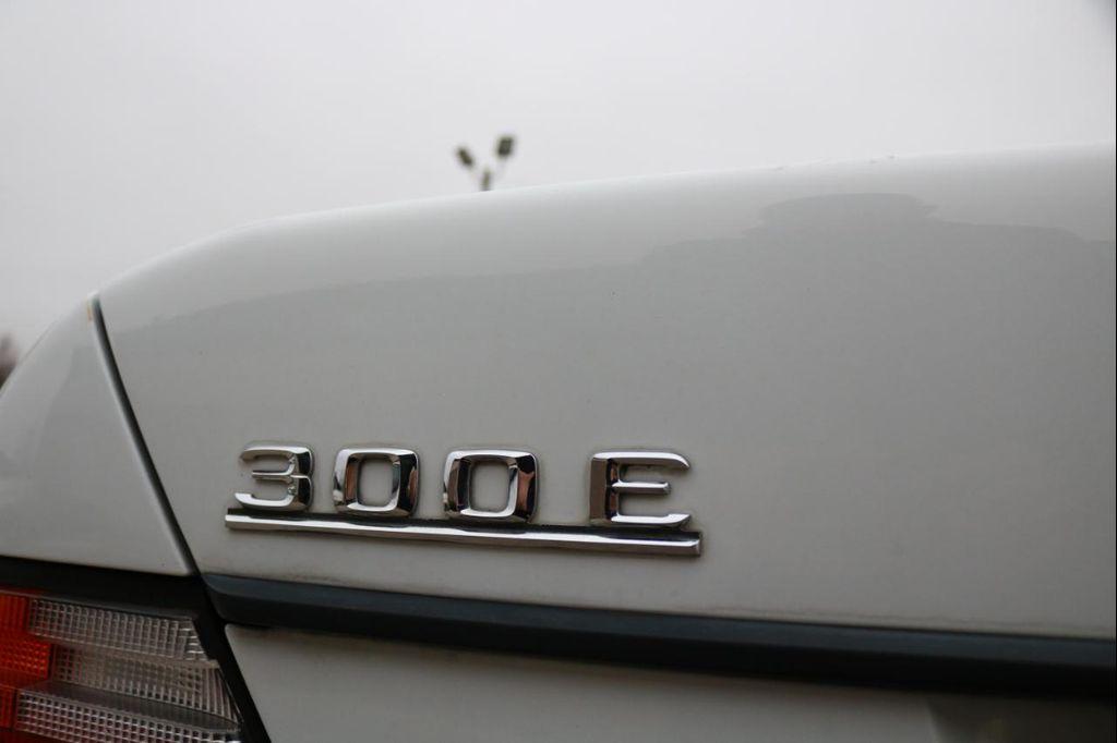 used 1993 Mercedes-Benz E-Class car, priced at $14,500