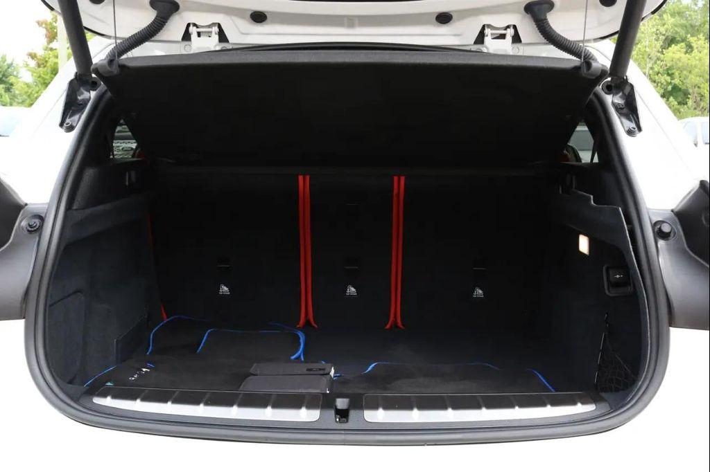 BMW X2 view 41