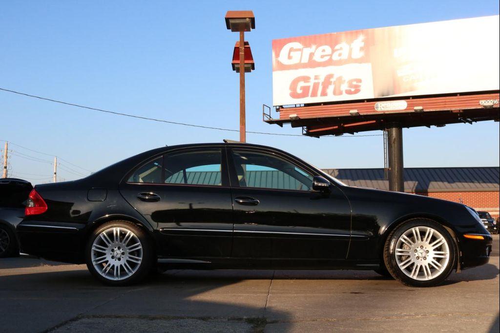 used 2007 Mercedes-Benz E-Class car, priced at $11,000
