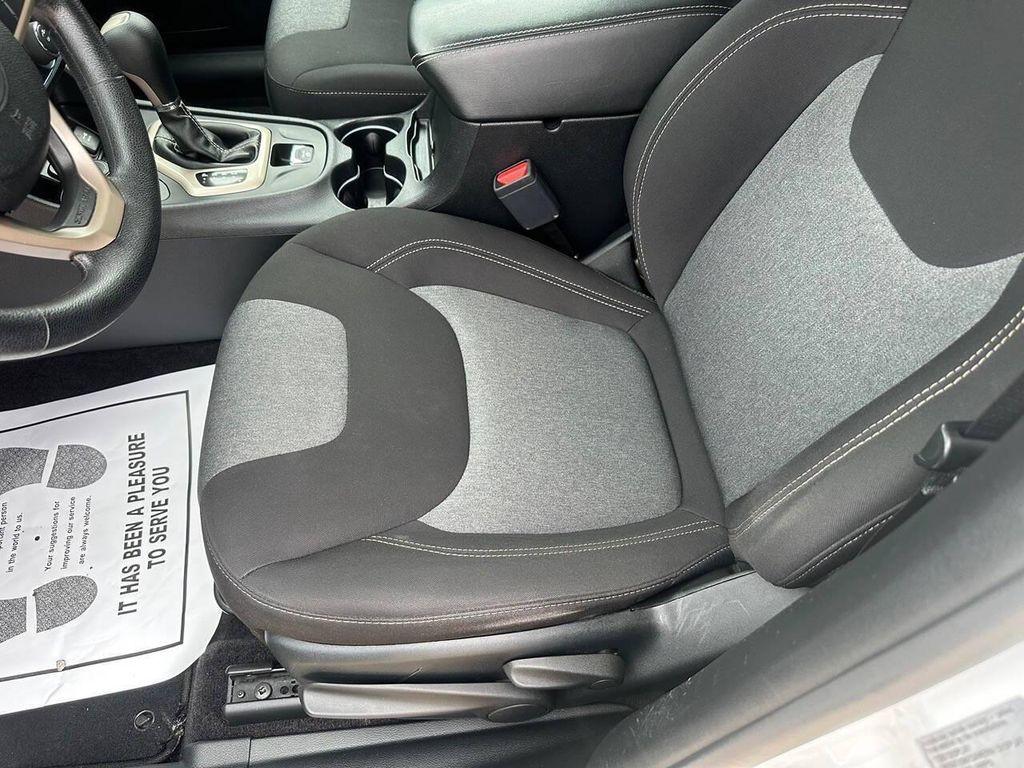 used 2018 Jeep Cherokee car, priced at $16,995