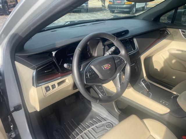 used 2017 Cadillac XT5 car, priced at $16,554