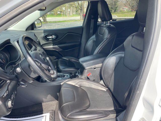 used 2019 Jeep Cherokee car, priced at $16,369