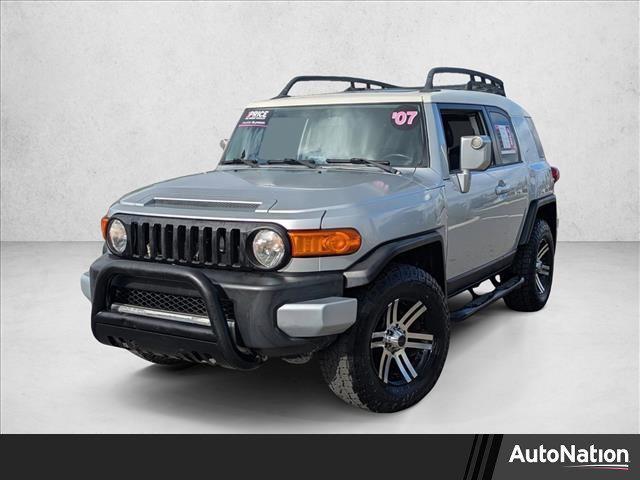 used 2007 Toyota FJ Cruiser car, priced at $13,499