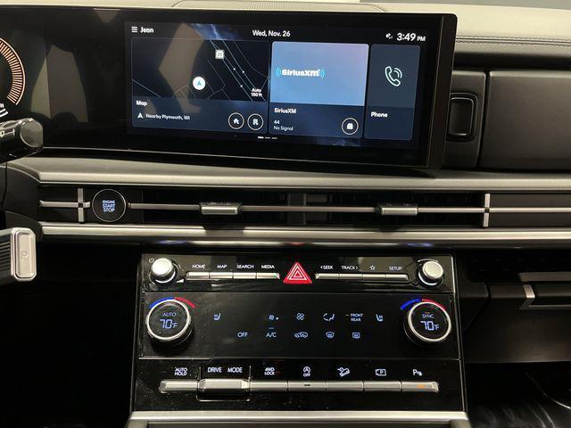 used 2025 Hyundai Santa Fe car, priced at $32,382