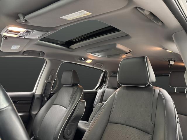 used 2023 Honda Odyssey car, priced at $39,472