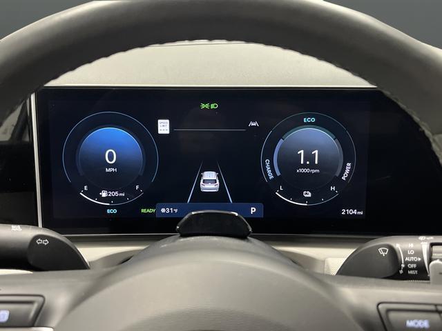 used 2025 Hyundai TUCSON Hybrid car, priced at $33,881