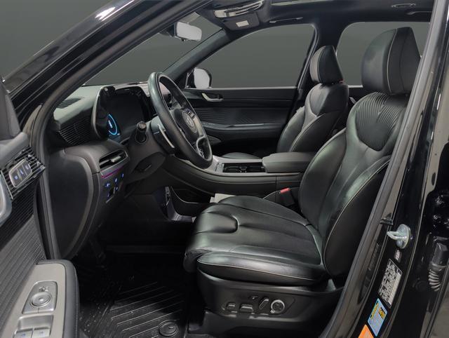 used 2024 Hyundai Palisade car, priced at $38,462