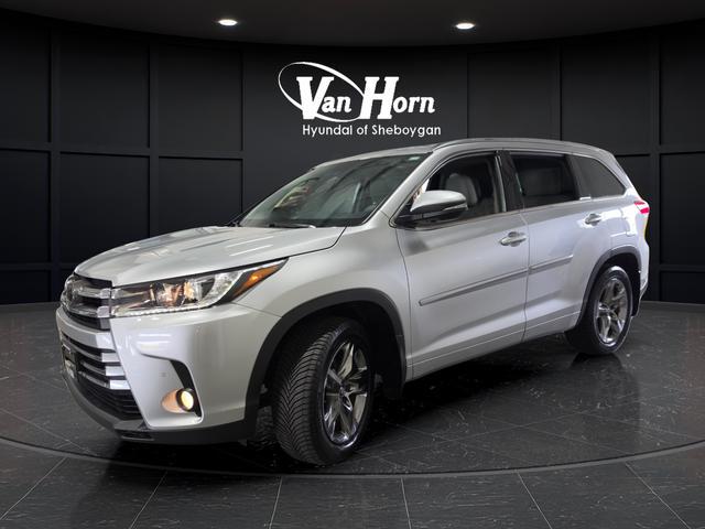 used 2018 Toyota Highlander car, priced at $29,249