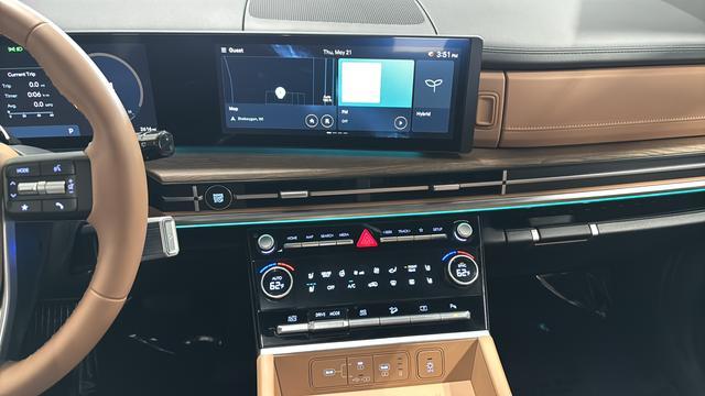 used 2025 Hyundai Santa Fe car, priced at $38,778