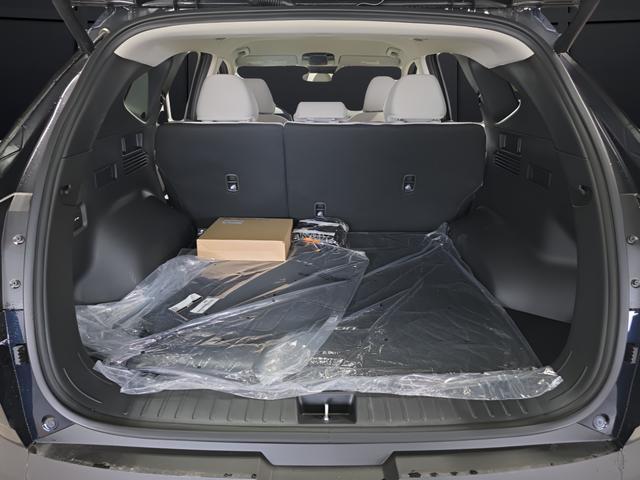 new 2026 Hyundai TUCSON Hybrid car, priced at $34,977
