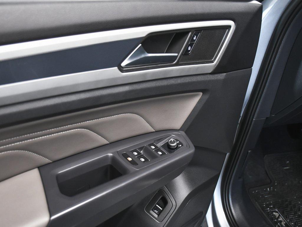 used 2021 Volkswagen Atlas Cross Sport car, priced at $25,490