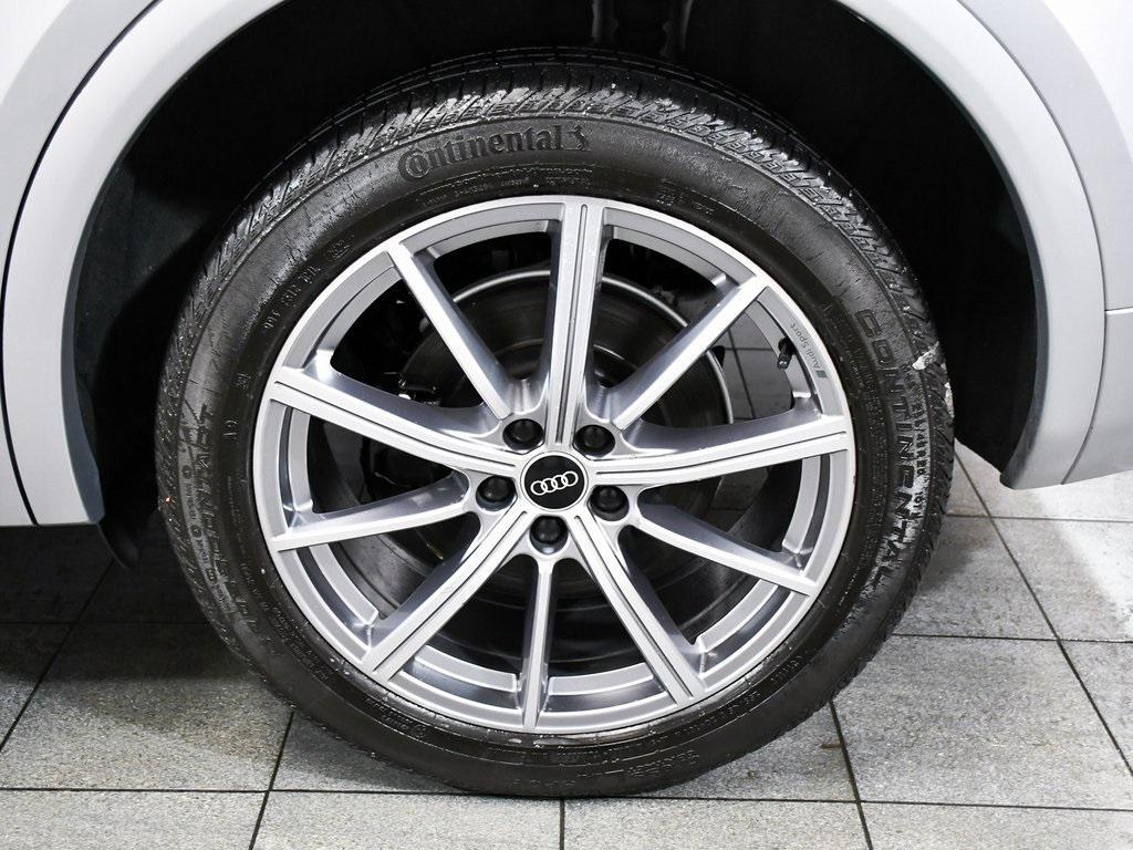 used 2022 Audi SQ5 car, priced at $26,990