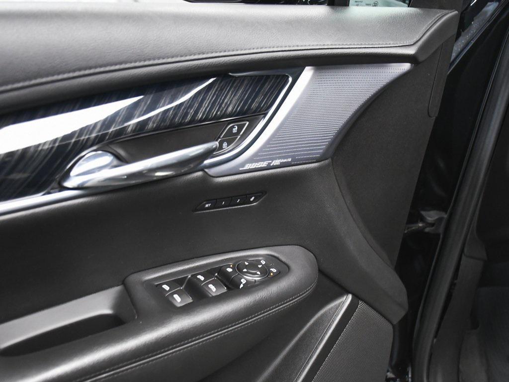 used 2023 Cadillac XT6 car, priced at $27,990