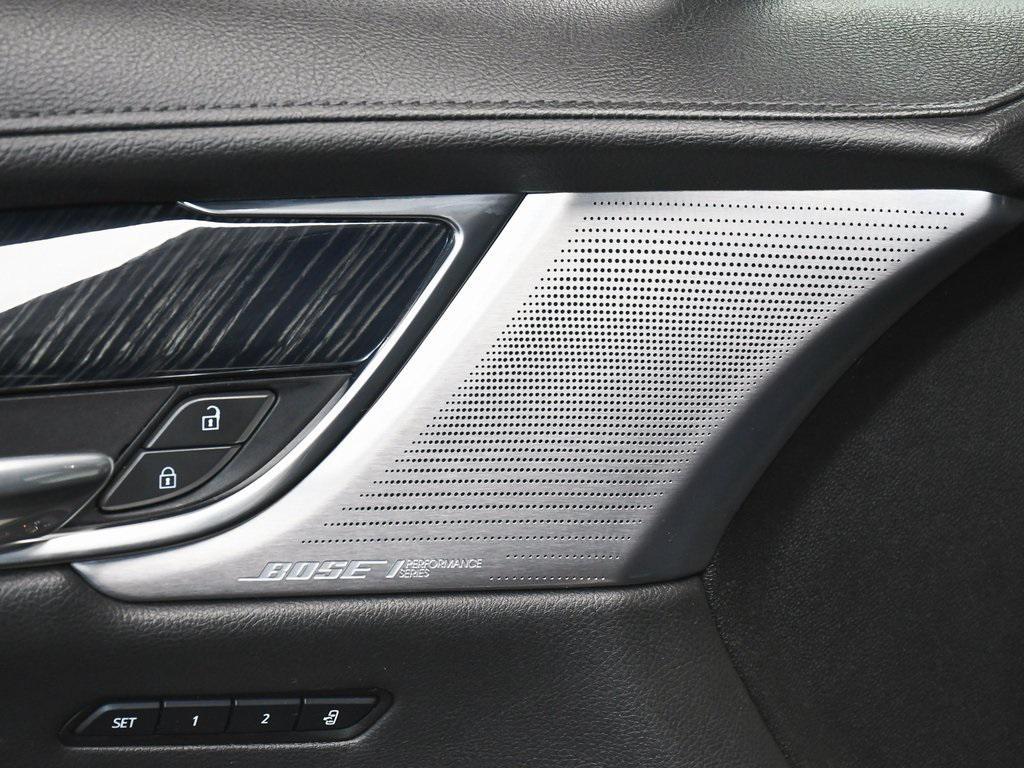 used 2023 Cadillac XT6 car, priced at $27,990