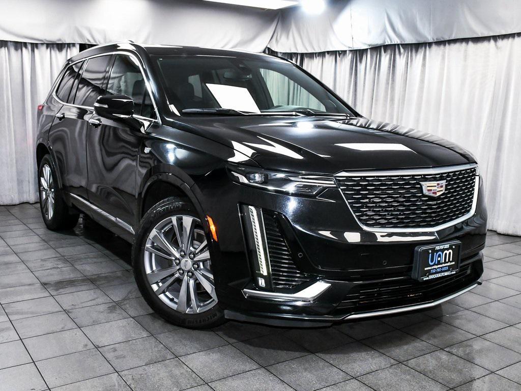used 2023 Cadillac XT6 car, priced at $27,990