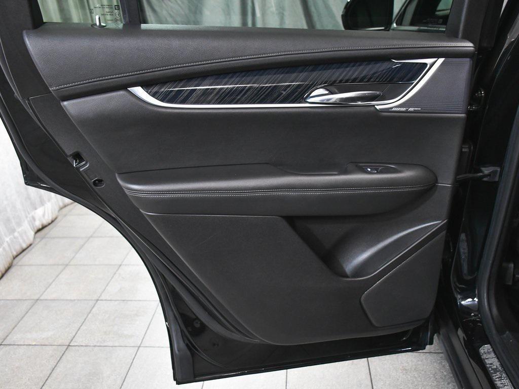 used 2023 Cadillac XT6 car, priced at $27,990