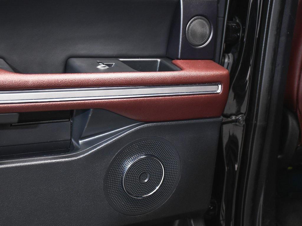 used 2023 Ford Expedition car, priced at $35,990