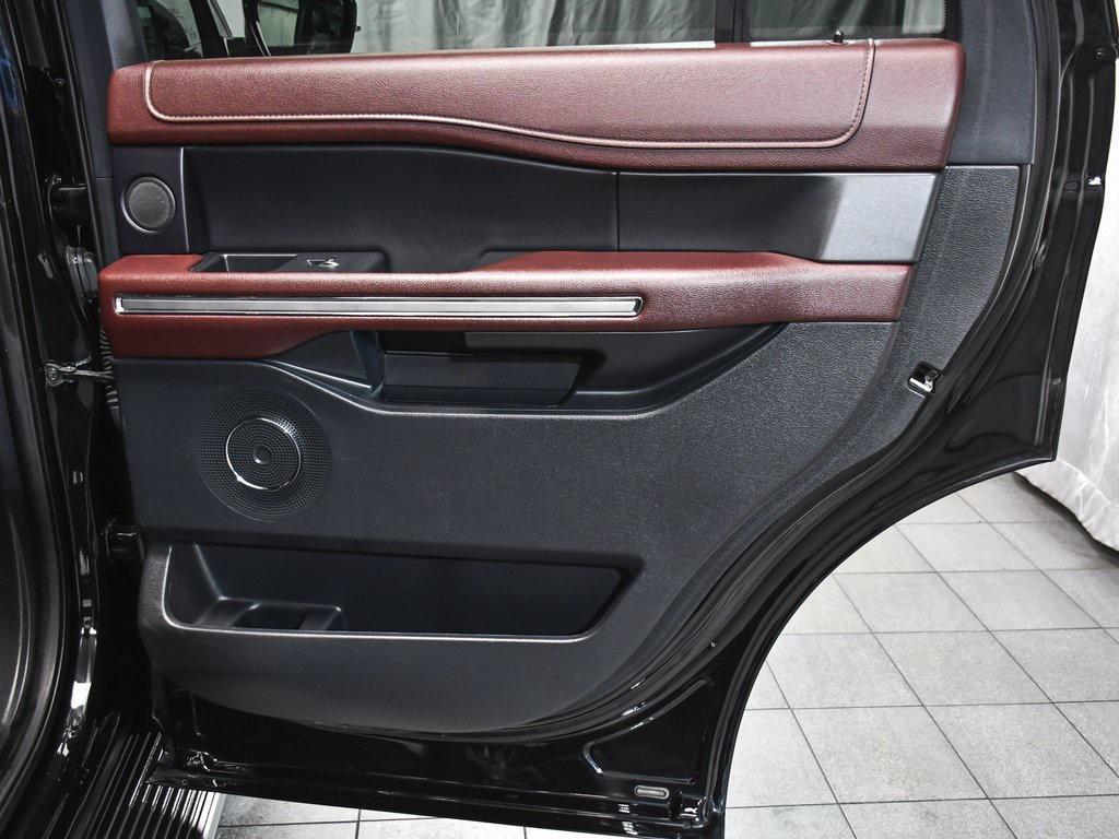used 2023 Ford Expedition car, priced at $35,990