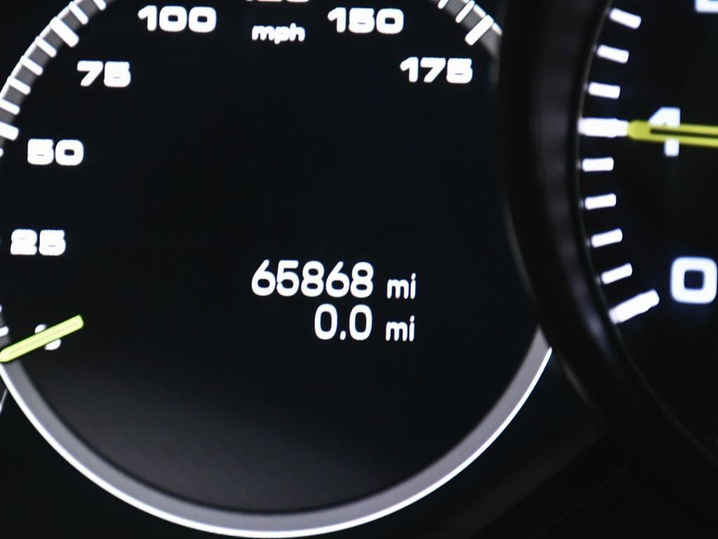 used 2022 Porsche Cayenne car, priced at $38,990