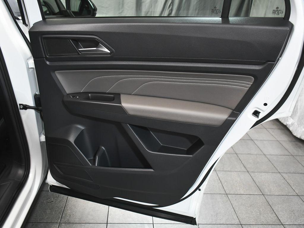 used 2023 Volkswagen Atlas Cross Sport car, priced at $28,990